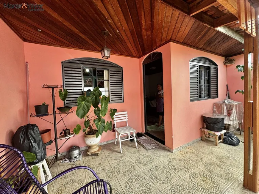 Foto 1 de Casa com 2 Quartos à venda, 55m² em Parque da Fonte, São José dos Pinhais