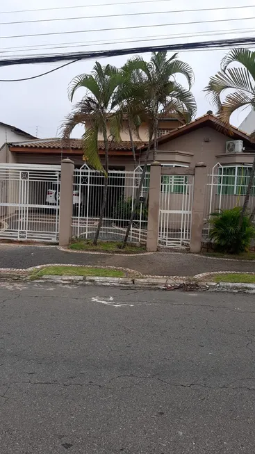 Foto 1 de Casa com 4 Quartos à venda, 200m² em Nova Suica, Goiânia