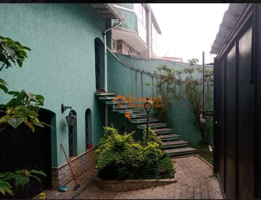 Foto 1 de Sobrado com 4 Quartos à venda, 210m² em Jardim Bom Clima, Guarulhos