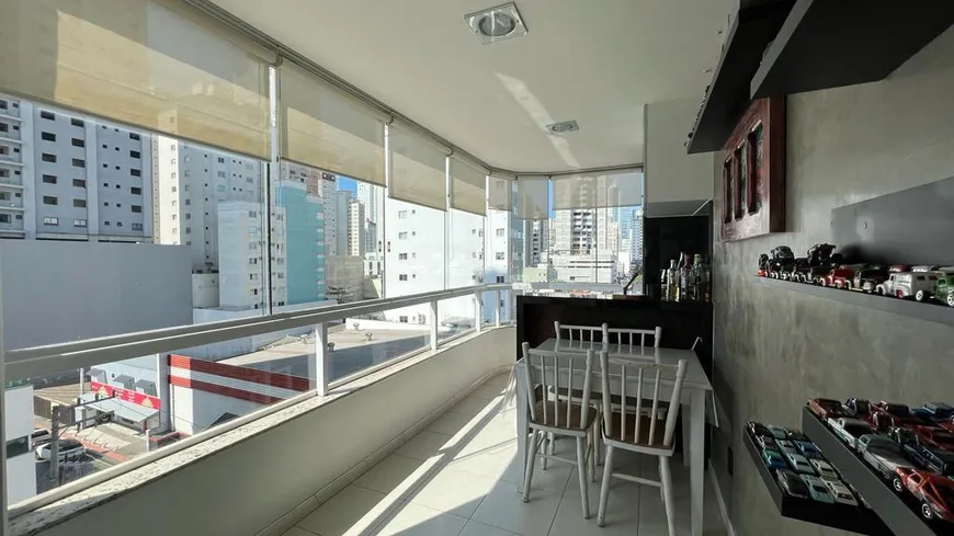 Foto 1 de Apartamento com 3 Quartos à venda, 127m² em Centro, Balneário Camboriú