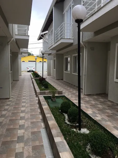 Foto 1 de Sobrado com 2 Quartos à venda, 64m² em Vila Urupês, Suzano