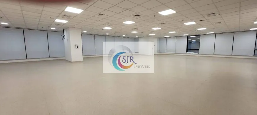 Foto 1 de Sala Comercial para alugar, 220m² em Vila Olímpia, São Paulo