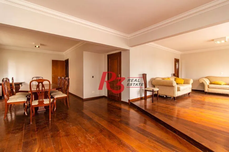 Foto 1 de Apartamento com 4 Quartos à venda, 233m² em Boqueirão, Santos