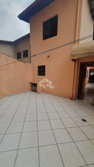 Foto 1 de Casa com 3 Quartos à venda, 214m² em Vila Galvão, Guarulhos