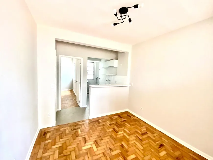 Foto 1 de Apartamento com 1 Quarto à venda, 47m² em Santa Cecília, São Paulo