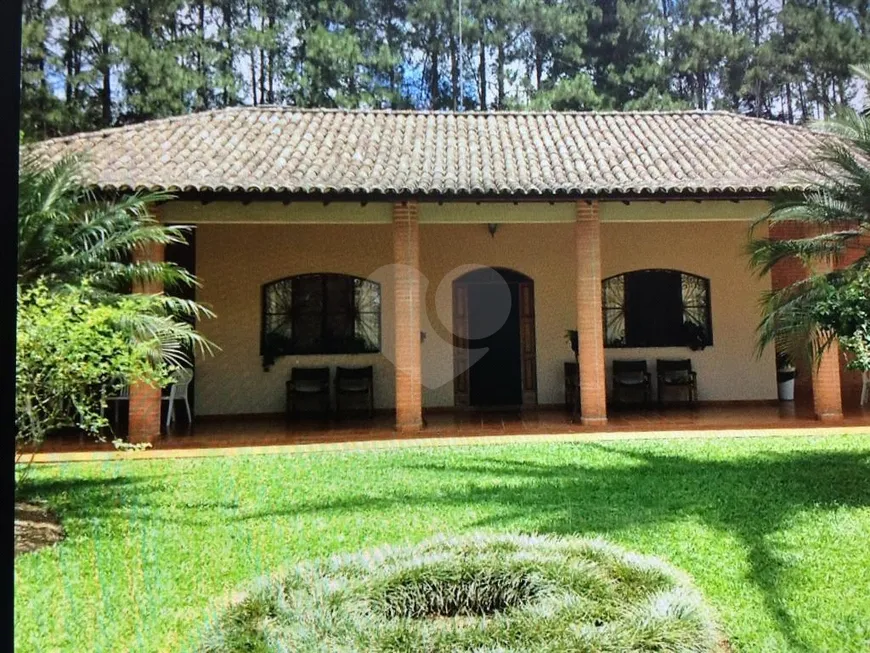 Foto 1 de Fazenda/Sítio com 5 Quartos à venda, 400m² em Taiacupeba, Mogi das Cruzes