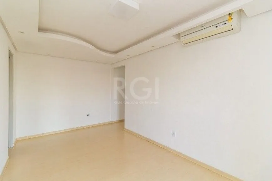 Foto 1 de Apartamento com 1 Quarto à venda, 57m² em Humaitá, Porto Alegre