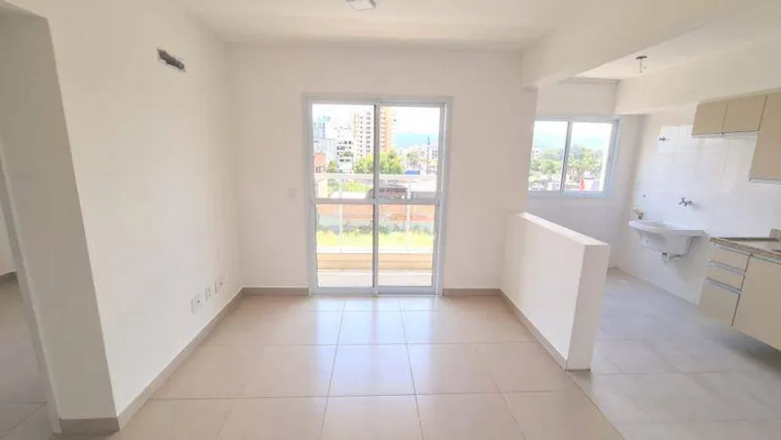 Foto 1 de Apartamento com 2 Quartos para alugar, 55m² em Enseada, Guarujá