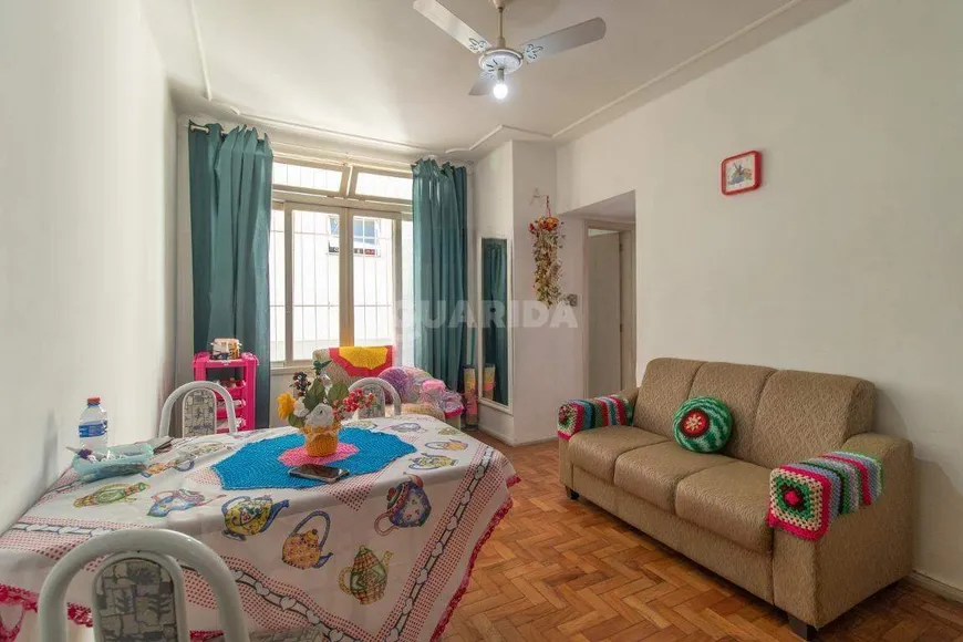 Foto 1 de Apartamento com 2 Quartos para alugar, 61m² em Menino Deus, Porto Alegre