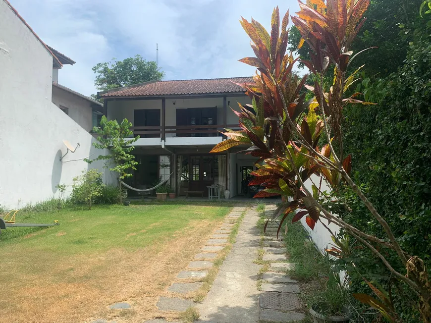 Foto 1 de Casa de Condomínio com 4 Quartos à venda, 340m² em Barra da Tijuca, Rio de Janeiro