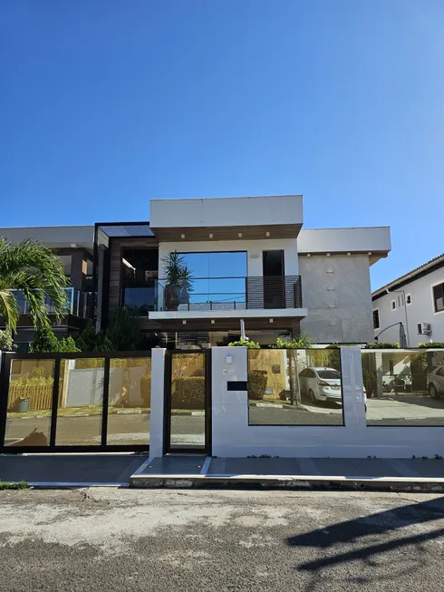 Foto 1 de Casa de Condomínio com 4 Quartos à venda, 320m² em Centro, Lauro de Freitas