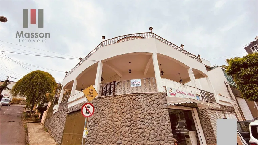 Foto 1 de Casa com 4 Quartos para venda ou aluguel, 174m² em Bom Pastor, Juiz de Fora