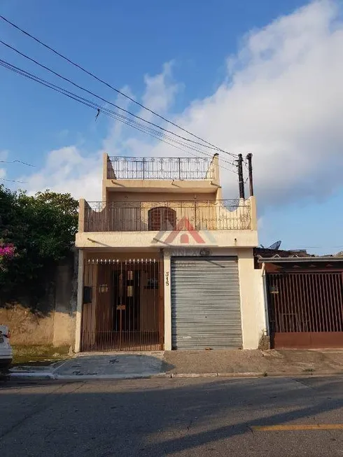 Foto 1 de Sobrado com 3 Quartos à venda, 230m² em Vila Amorim, Suzano