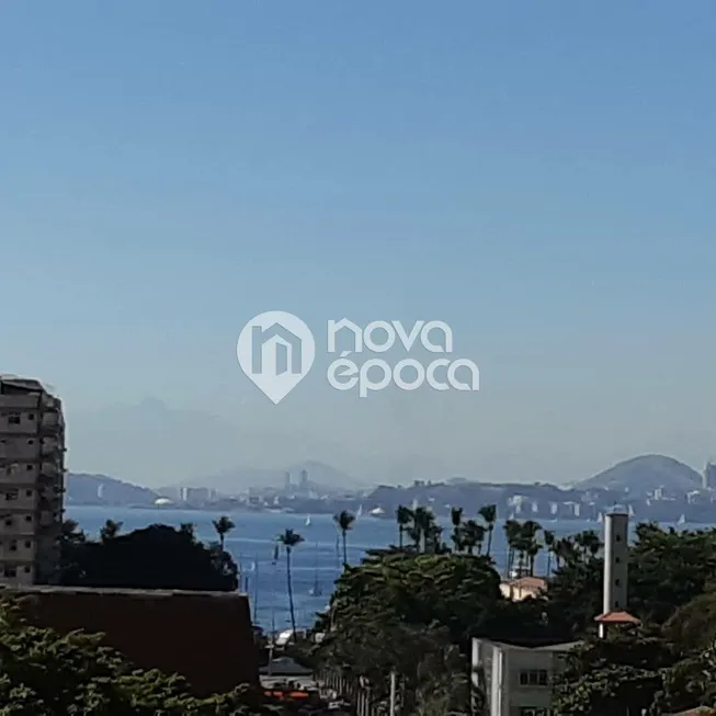 Foto 1 de Apartamento com 1 Quarto à venda, 50m² em Botafogo, Rio de Janeiro