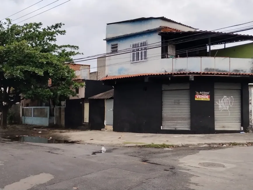 Foto 1 de Casa com 3 Quartos à venda, 200m² em Realengo, Rio de Janeiro