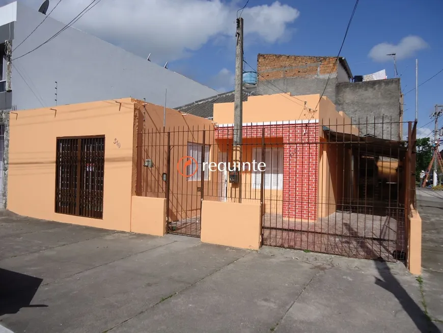 Foto 1 de Casa com 2 Quartos à venda, 80m² em Porto, Pelotas