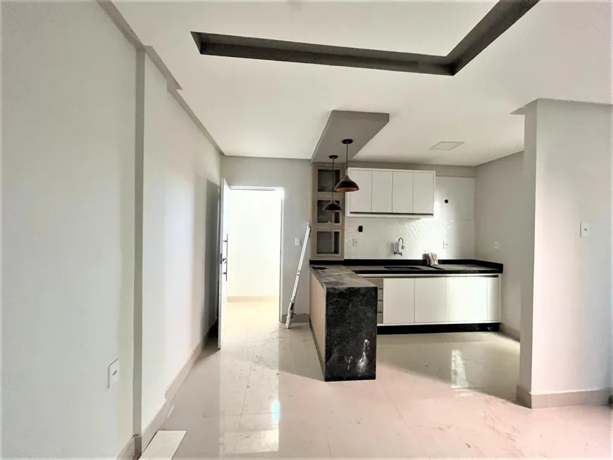 Foto 1 de Apartamento com 2 Quartos à venda, 70m² em , Guanambi