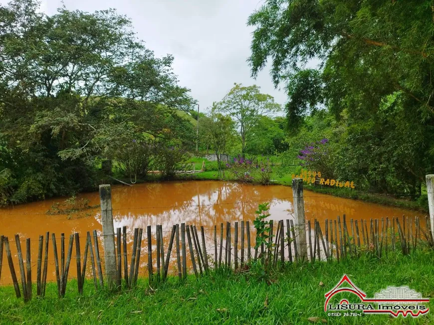 Foto 1 de Lote/Terreno à venda, 1800m² em Jardim Olympia, Jacareí