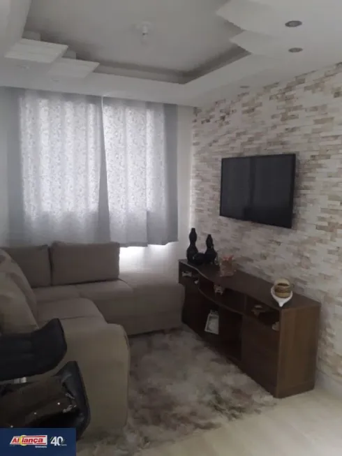 Foto 1 de Apartamento com 2 Quartos à venda, 45m² em Água Chata, Guarulhos