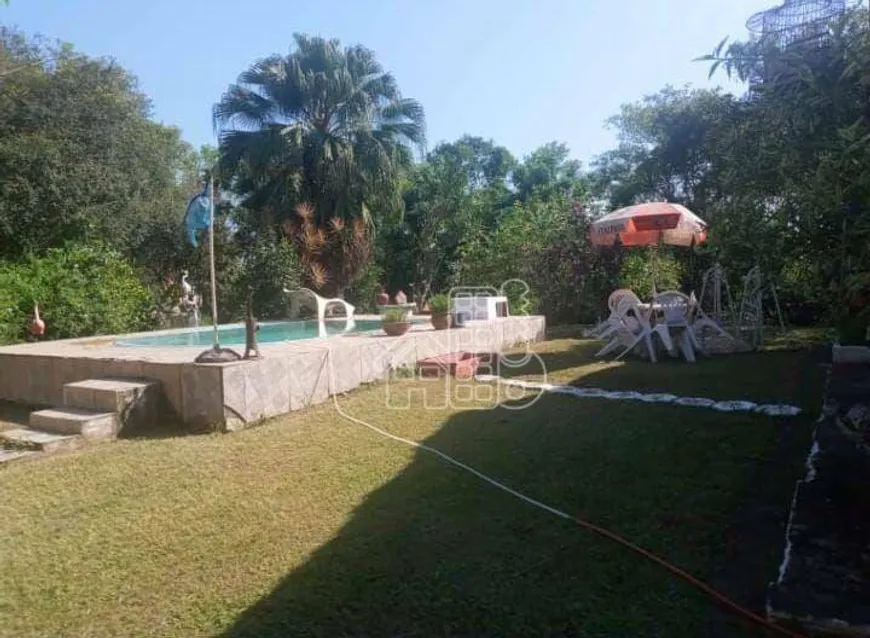 Foto 1 de Fazenda/Sítio com 4 Quartos à venda, 400m² em Jardim Ferma, Itaboraí