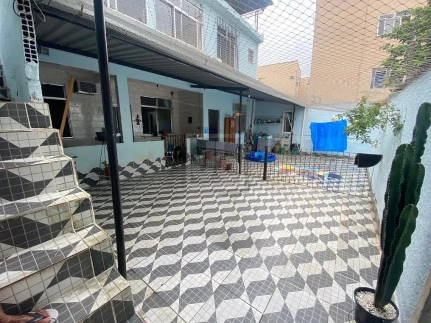 Foto 1 de Casa com 2 Quartos à venda, 256m² em Cachambi, Rio de Janeiro