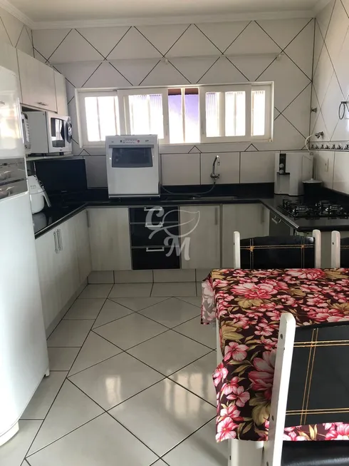 Foto 1 de Casa com 2 Quartos à venda, 240m² em Jardim Tamoio, Jundiaí