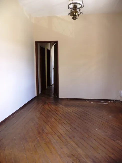 Foto 1 de Casa com 4 Quartos à venda, 185m² em Carlos Prates, Belo Horizonte