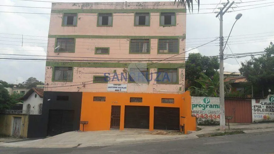 Foto 1 de Imóvel Comercial com 3 Quartos à venda, 422m² em Santa Maria, Contagem