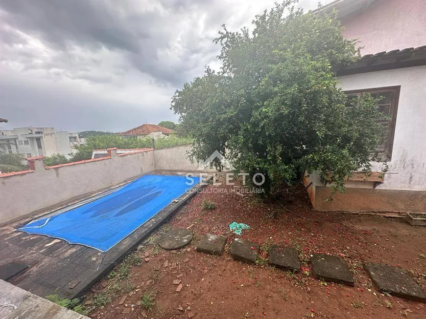 Foto 1 de Casa com 3 Quartos à venda, 355m² em Piratininga, Niterói