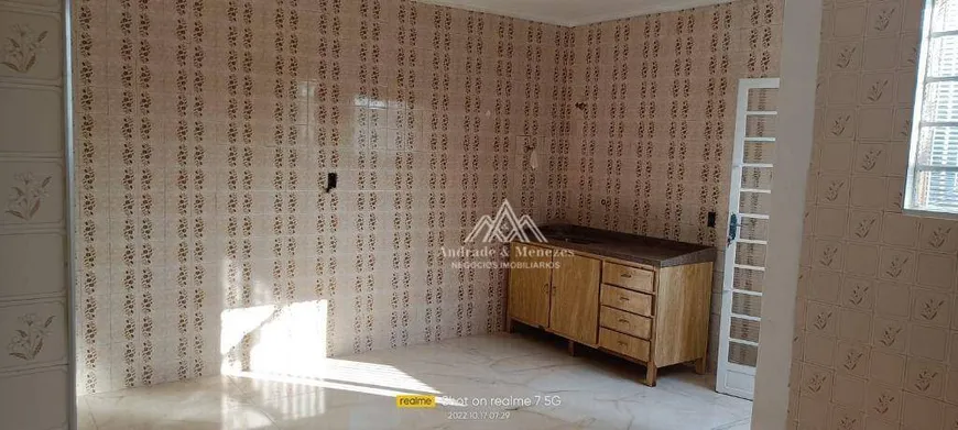 Foto 1 de Casa com 4 Quartos à venda, 132m² em Vila Tibério, Ribeirão Preto