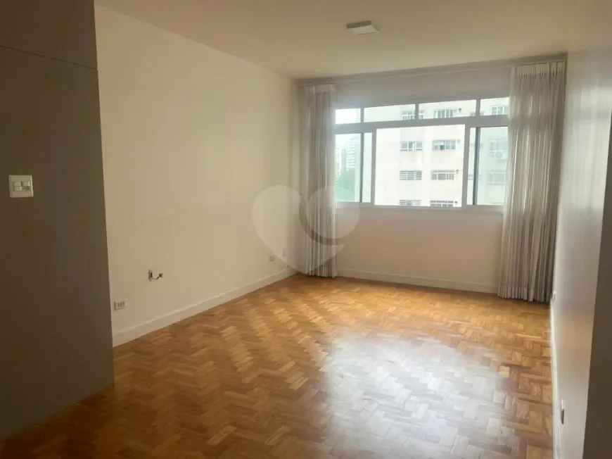 Foto 1 de Apartamento com 2 Quartos à venda, 100m² em Jardim Europa, São Paulo