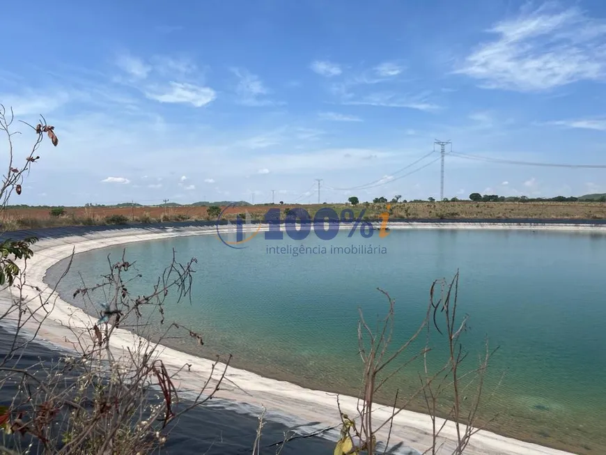 Foto 1 de Fazenda/Sítio com 3 Quartos à venda, 2050m² em Bairro Centro, Unaí