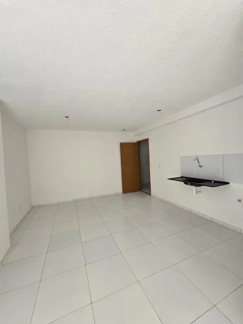 Foto 1 de Apartamento com 3 Quartos à venda, 70m² em Canaã, Maceió