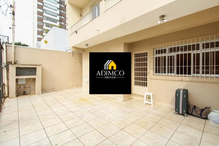 Foto 1 de Casa com 2 Quartos para venda ou aluguel, 130m² em Quarta Parada, São Paulo