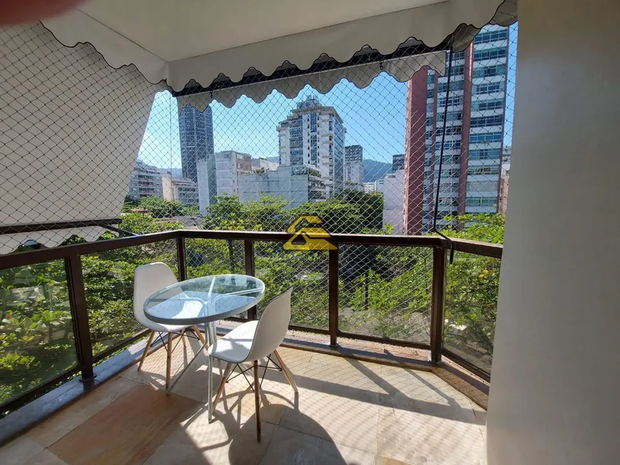 Foto 1 de Apartamento com 4 Quartos à venda, 232m² em Leblon, Rio de Janeiro