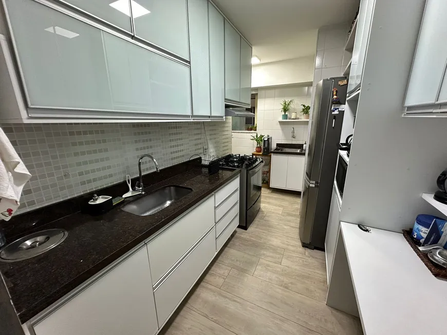 Foto 1 de Apartamento com 3 Quartos à venda, 80m² em Patamares, Salvador