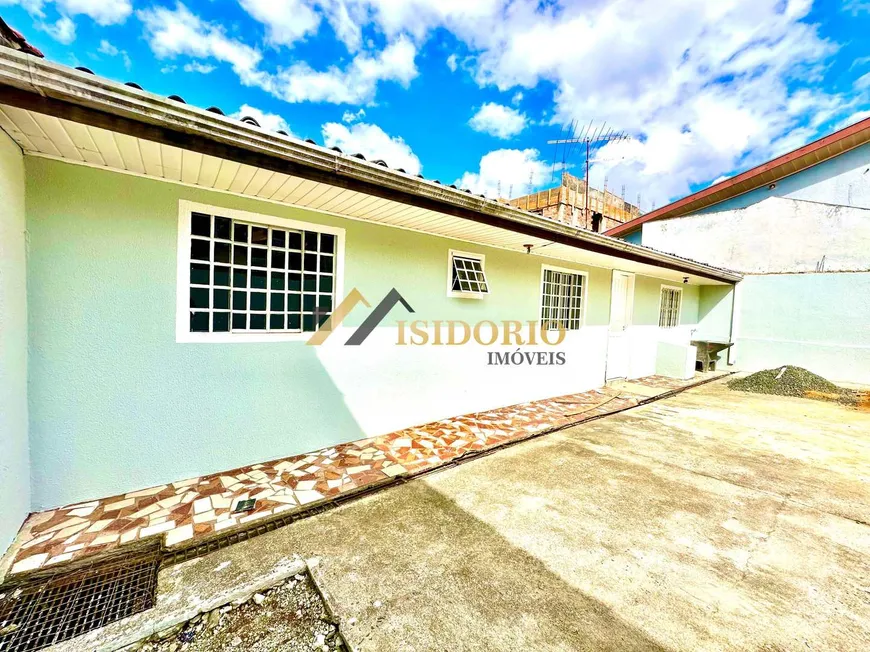 Foto 1 de Casa com 2 Quartos à venda, 48m² em Santa Cândida, Curitiba