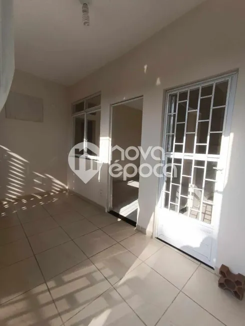 Foto 1 de  com 4 Quartos à venda, 130m² em Cascadura, Rio de Janeiro