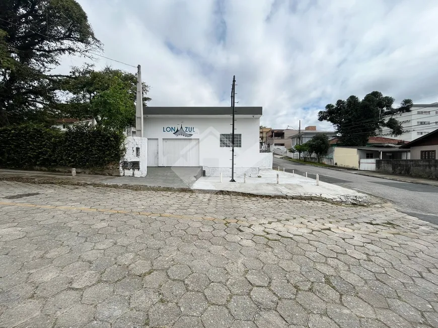 Foto 1 de Galpão/Depósito/Armazém à venda, 81m² em Areias, São José