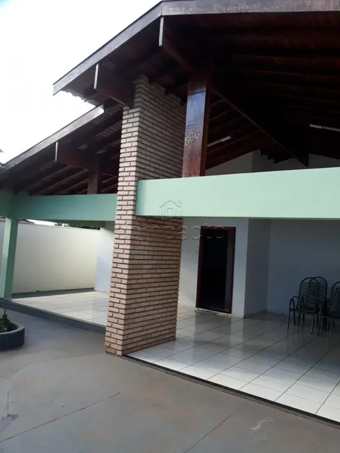 Foto 1 de Casa com 3 Quartos à venda, 219m² em Centro, Santa Albertina