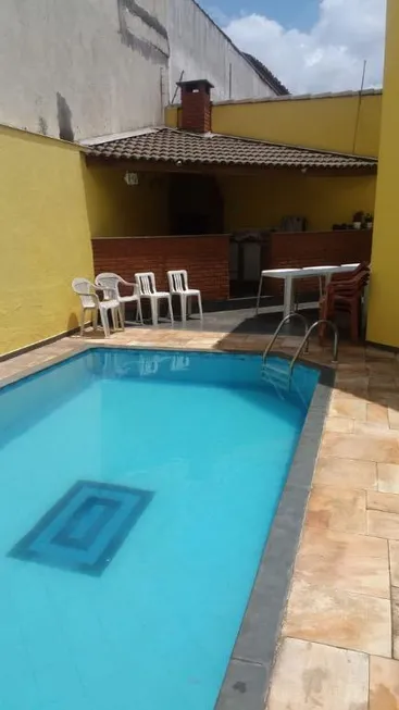 Foto 1 de Sobrado com 3 Quartos à venda, 260m² em Parque dos Passaros, São Bernardo do Campo