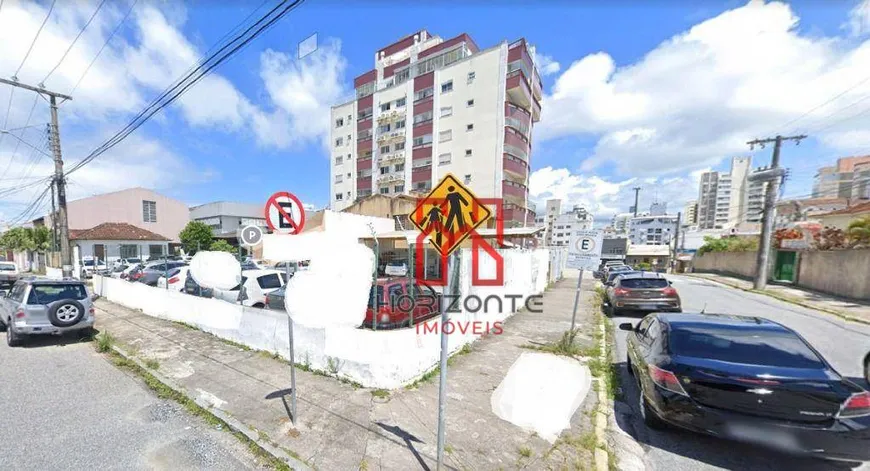 Foto 1 de Lote/Terreno à venda, 430m² em Estreito, Florianópolis