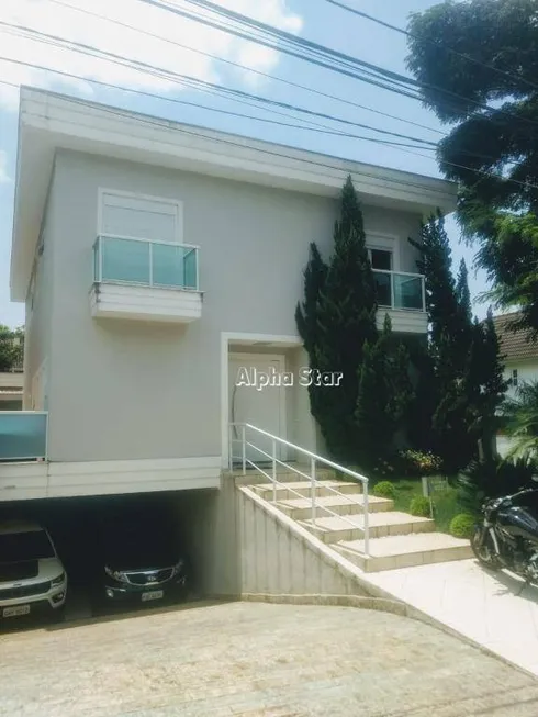 Foto 1 de Casa de Condomínio com 4 Quartos à venda, 310m² em Alphaville, Santana de Parnaíba