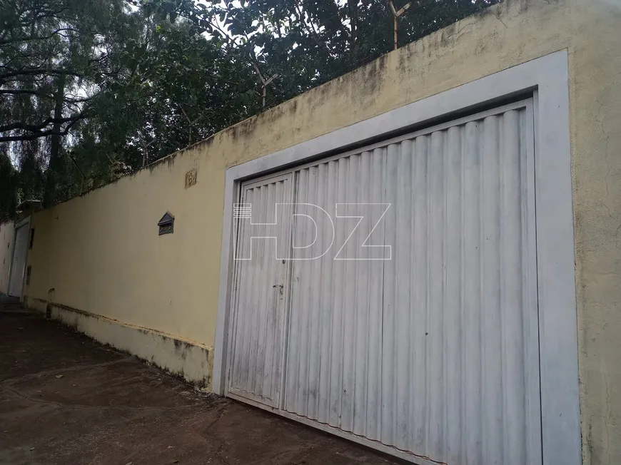 Foto 1 de Casa com 2 Quartos à venda, 111m² em Jardim Universal, Araraquara