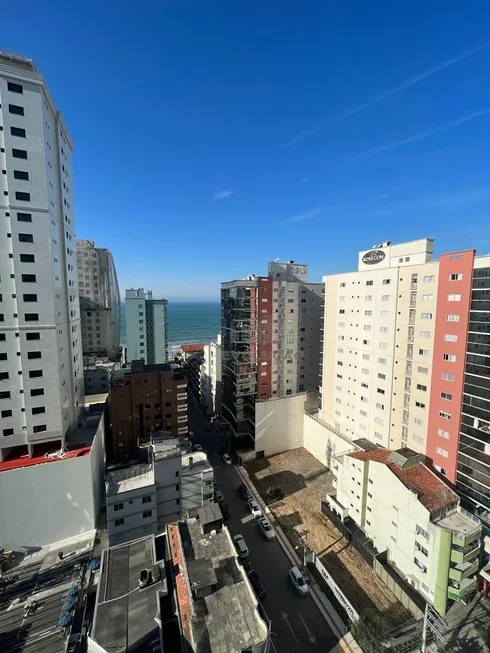 Foto 1 de Apartamento com 4 Quartos à venda, 222m² em Meia Praia, Itapema
