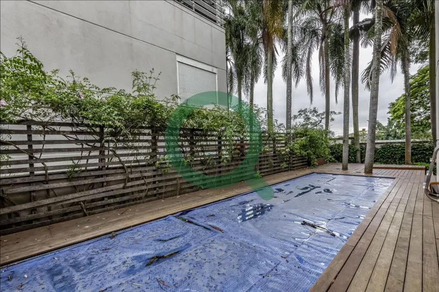 Foto 1 de Casa com 4 Quartos à venda, 750m² em Jardim Guedala, São Paulo