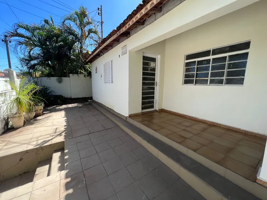 Foto 1 de Casa com 3 Quartos à venda, 280m² em CPA I, Cuiabá