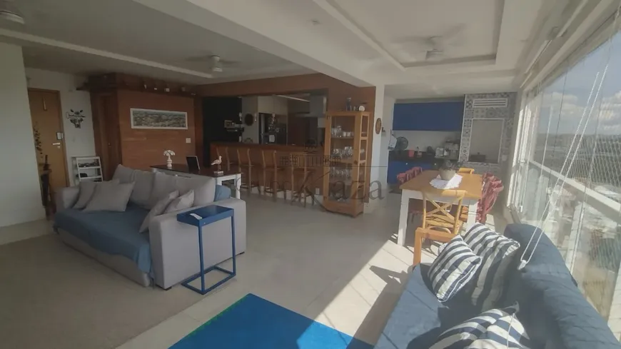 Foto 1 de Apartamento com 4 Quartos à venda, 147m² em Vila Ema, São José dos Campos
