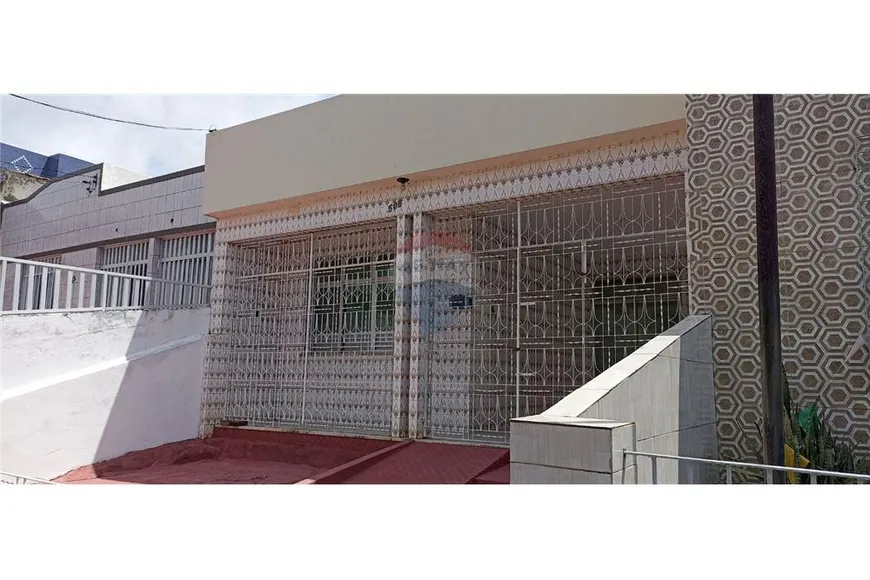 Foto 1 de Casa com 2 Quartos à venda, 100m² em Dezoito do Forte, Aracaju