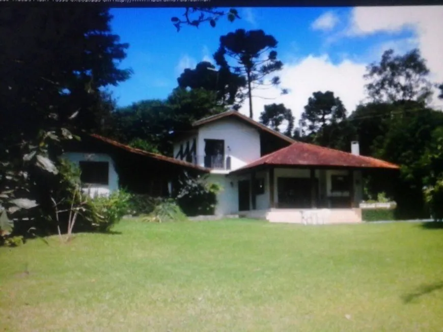 Foto 1 de Fazenda/Sítio com 3 Quartos à venda, 180m² em Campestre da Faxina, São José dos Pinhais